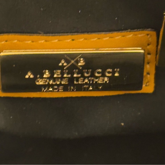 A. BELLUCCI GENUINE LEATHER MUSTARD TOTE WITH CHEETAH PRINT SIDES –MADE IN ITALY - Picture 10 of 12